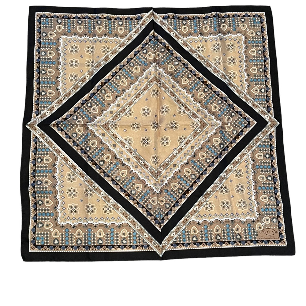 Oscar de la Renta Scarf